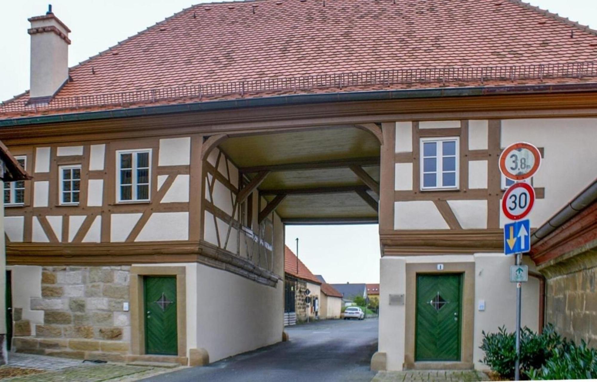 Torhaus Rattelsdorf - Wohnung 1 Sonnenblume Экстерьер фото